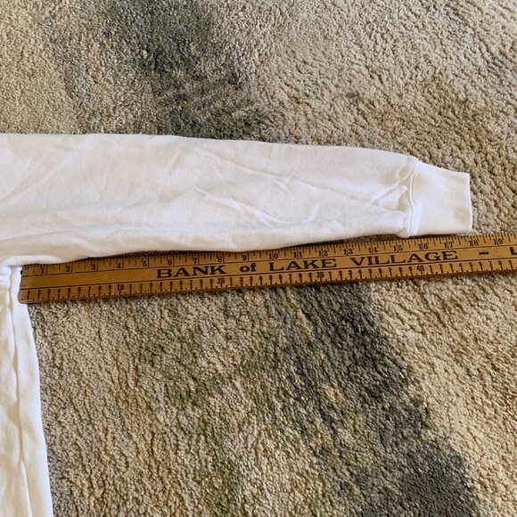 Universal Studios Japan Mario Whose Cap Sweatshirt - Picture 10 of 10